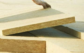 measuring Fosten Green tapered insulation